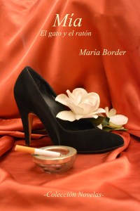 Mia. El gato y el ratón.